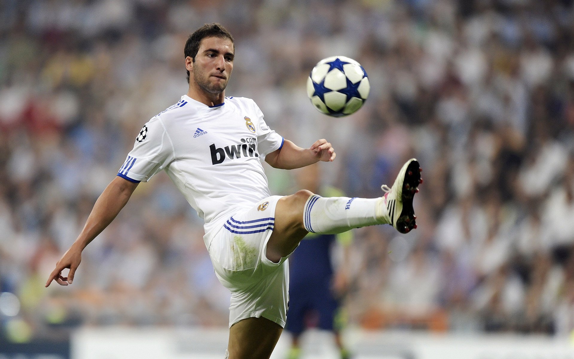 中小俱乐部对接职业通道不畅