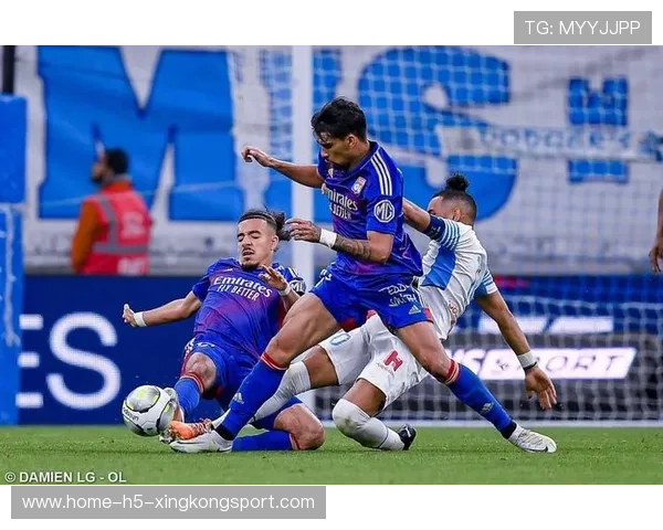 卢卡斯·帕克被教练点名为“幕后英雄”