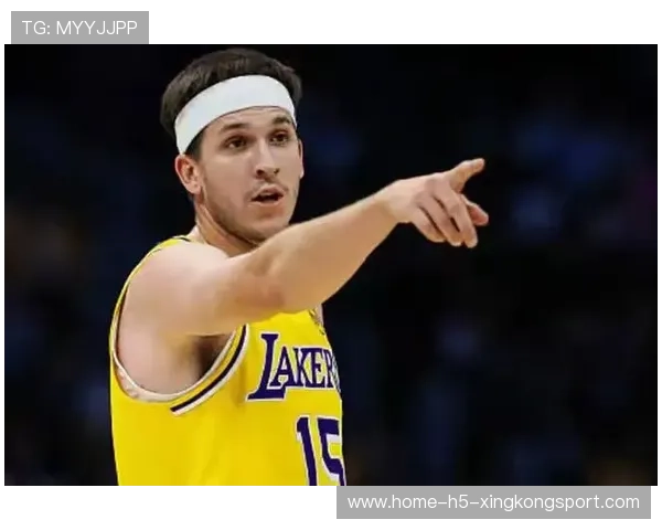 15中10砍25分，生涯正名之战，湖人队的又一个里夫斯？，湖人 里夫斯