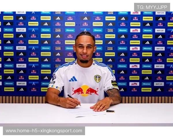 热刺签下利兹联新星格雷，完成3000万英镑签约